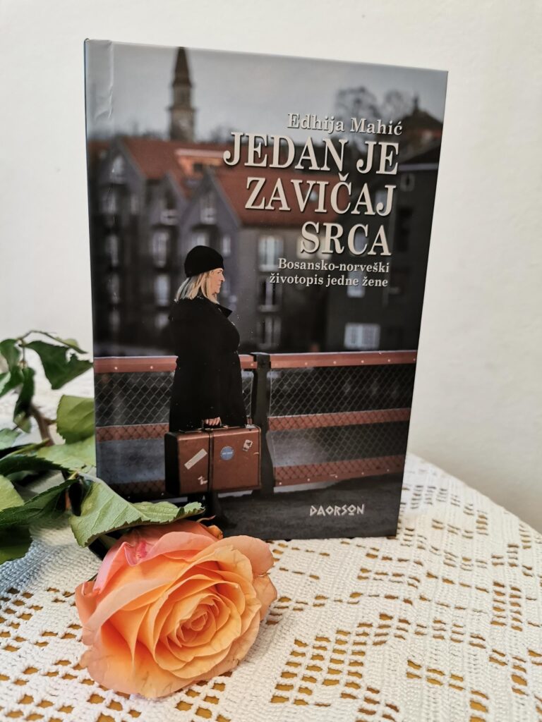 Jedan je zavičaj srca/Privatni album Jedan je zavičaj srca/Privatni album